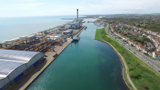 The hydrogen will help to decarbonise heavy vehicles at the Port and, in time, across the South East. Image: Shoreham Port
